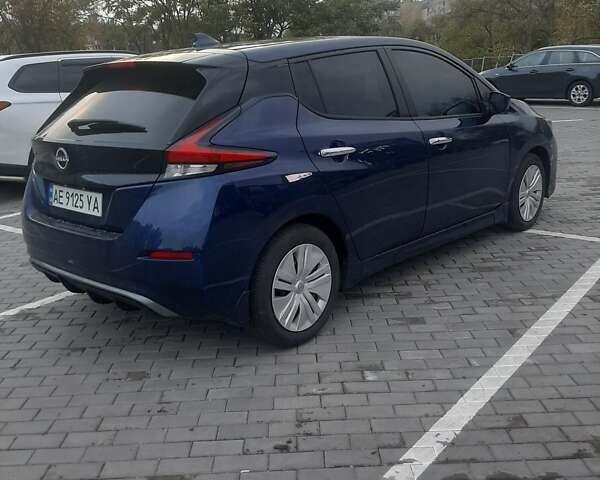 Ніссан Ліф 2024 у Кривому Розі на Automoto.ua Синій Ніссан Ліф, об'ємом двигуна 0 л та пробігом 5 тис. км за 17900 $, фото 5 на Automoto.ua