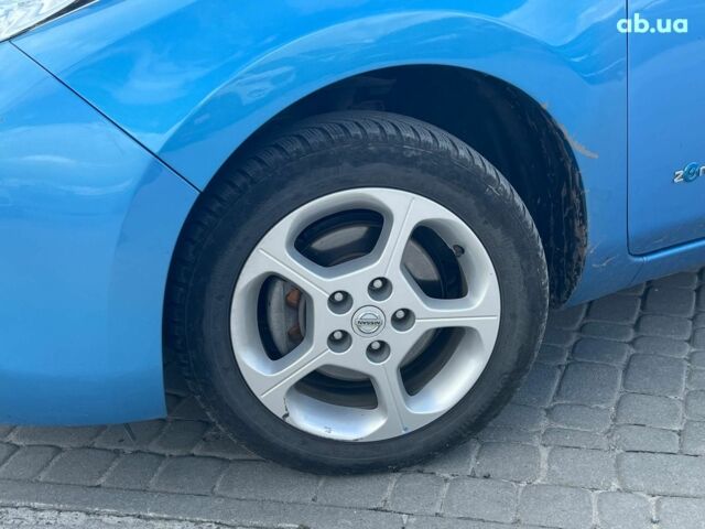 Синій Ніссан Ліф, об'ємом двигуна 0 л та пробігом 82 тис. км за 6090 $, фото 2 на Automoto.ua
