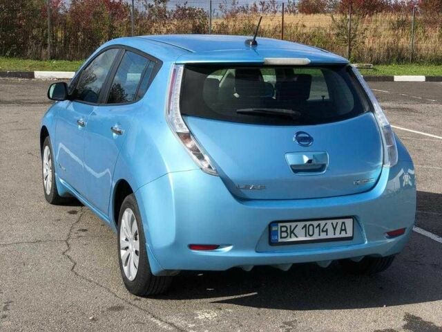 Синій Ніссан Ліф, об'ємом двигуна 0 л та пробігом 126 тис. км за 6199 $, фото 5 на Automoto.ua