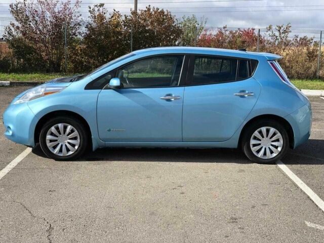 Синій Ніссан Ліф, об'ємом двигуна 0 л та пробігом 126 тис. км за 6199 $, фото 4 на Automoto.ua