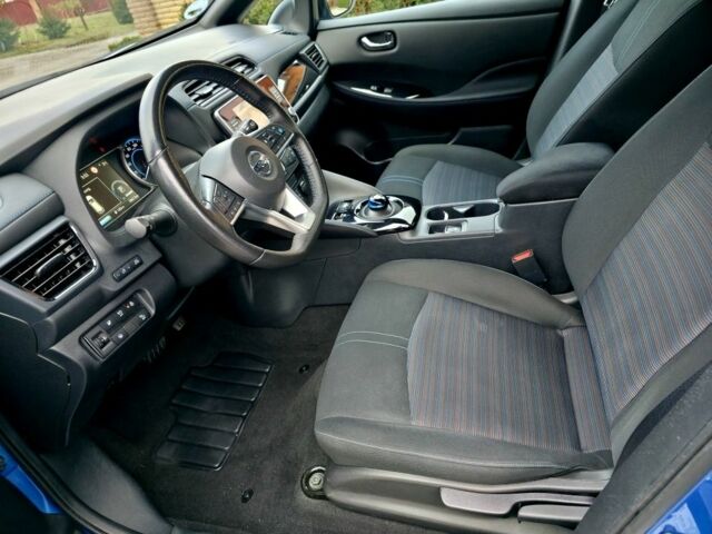 Синій Ніссан Ліф, об'ємом двигуна 0 л та пробігом 57 тис. км за 14500 $, фото 9 на Automoto.ua