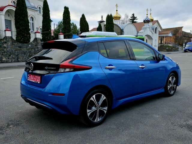 Синій Ніссан Ліф, об'ємом двигуна 0 л та пробігом 57 тис. км за 14500 $, фото 2 на Automoto.ua