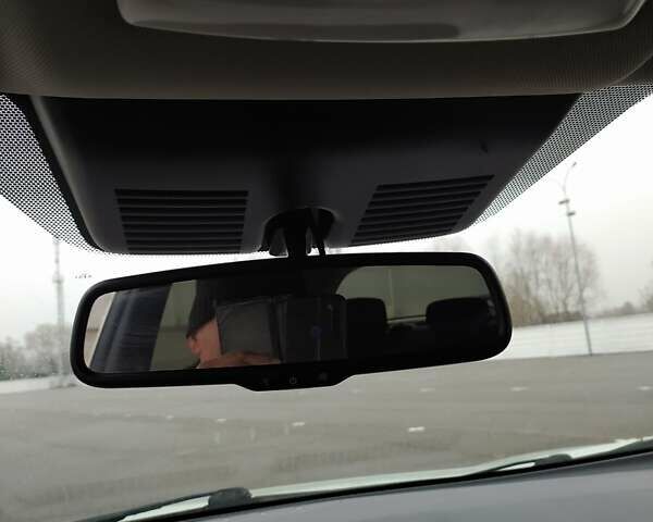 Зеленый Ниссан Лиф, объемом двигателя 0 л и пробегом 121 тыс. км за 13500 $, фото 15 на Automoto.ua