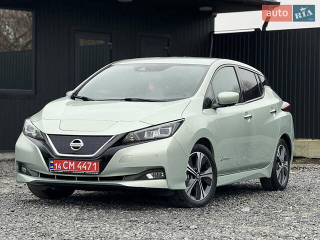 Зеленый Ниссан Лиф, объемом двигателя 0 л и пробегом 83 тыс. км за 11999 $, фото 4 на Automoto.ua