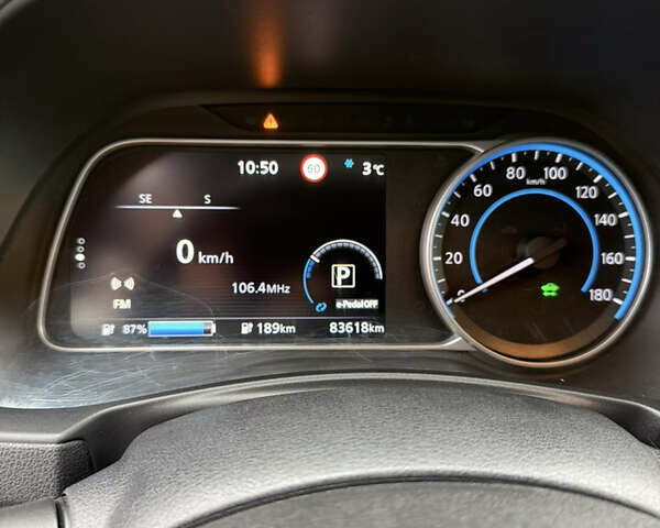 Зеленый Ниссан Лиф, объемом двигателя 0 л и пробегом 83 тыс. км за 11999 $, фото 25 на Automoto.ua