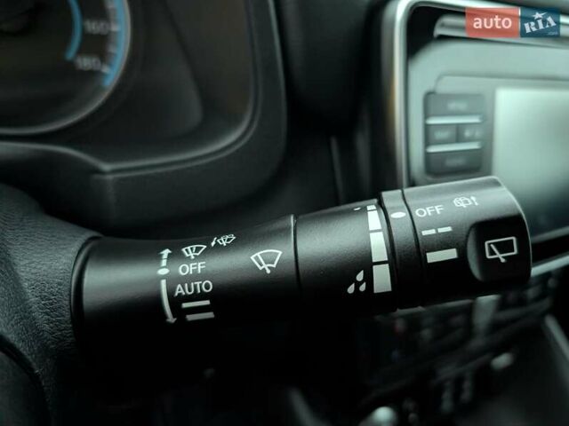 Зеленый Ниссан Лиф, объемом двигателя 0 л и пробегом 81 тыс. км за 11250 $, фото 38 на Automoto.ua