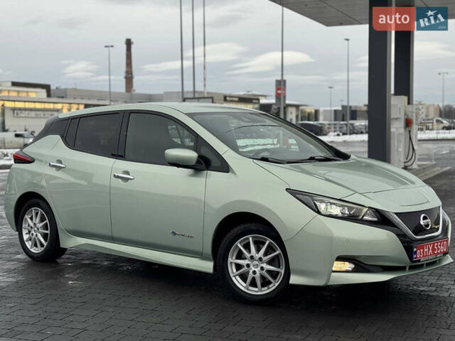 Зеленый Ниссан Лиф, объемом двигателя 0 л и пробегом 99 тыс. км за 11990 $, фото 15 на Automoto.ua