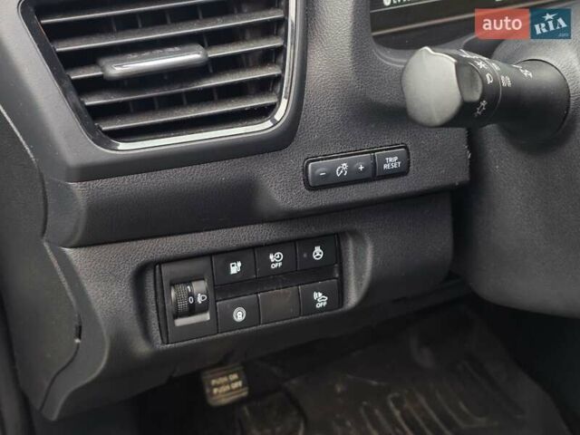 Зеленый Ниссан Лиф, объемом двигателя 0 л и пробегом 132 тыс. км за 11299 $, фото 38 на Automoto.ua