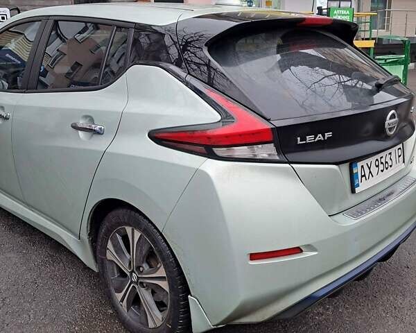 Зеленый Ниссан Лиф, объемом двигателя 0 л и пробегом 233 тыс. км за 11000 $, фото 7 на Automoto.ua