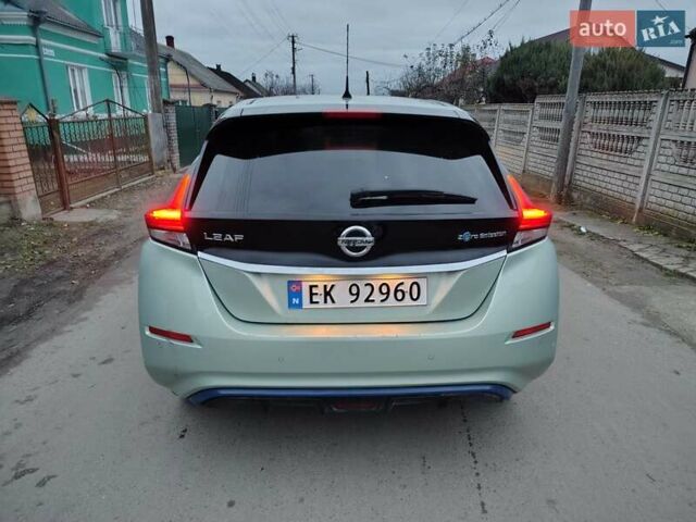 Зеленый Ниссан Лиф, объемом двигателя 0 л и пробегом 185 тыс. км за 9200 $, фото 6 на Automoto.ua