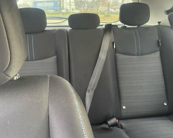 Зеленый Ниссан Лиф, объемом двигателя 0 л и пробегом 118 тыс. км за 12400 $, фото 19 на Automoto.ua