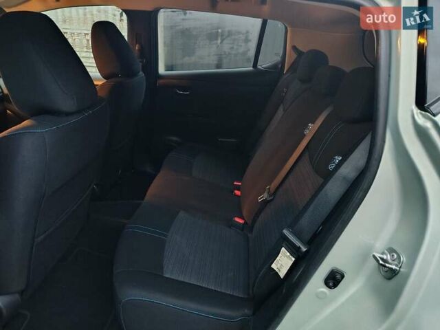 Зеленый Ниссан Лиф, объемом двигателя 0 л и пробегом 185 тыс. км за 9200 $, фото 10 на Automoto.ua