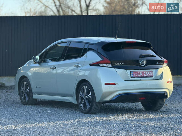 Зеленый Ниссан Лиф, объемом двигателя 0 л и пробегом 149 тыс. км за 11399 $, фото 9 на Automoto.ua