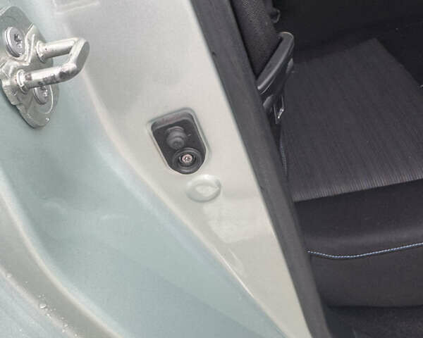 Зеленый Ниссан Лиф, объемом двигателя 0 л и пробегом 118 тыс. км за 12400 $, фото 16 на Automoto.ua