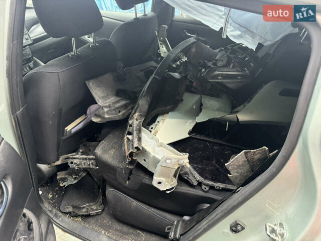 Зелений Ніссан Ліф, об'ємом двигуна 0 л та пробігом 156 тис. км за 6899 $, фото 7 на Automoto.ua