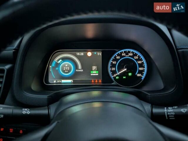 Зеленый Ниссан Лиф, объемом двигателя 0 л и пробегом 81 тыс. км за 11250 $, фото 60 на Automoto.ua