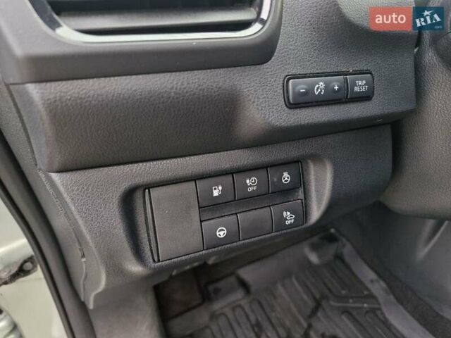 Зеленый Ниссан Лиф, объемом двигателя 0 л и пробегом 70 тыс. км за 13899 $, фото 14 на Automoto.ua