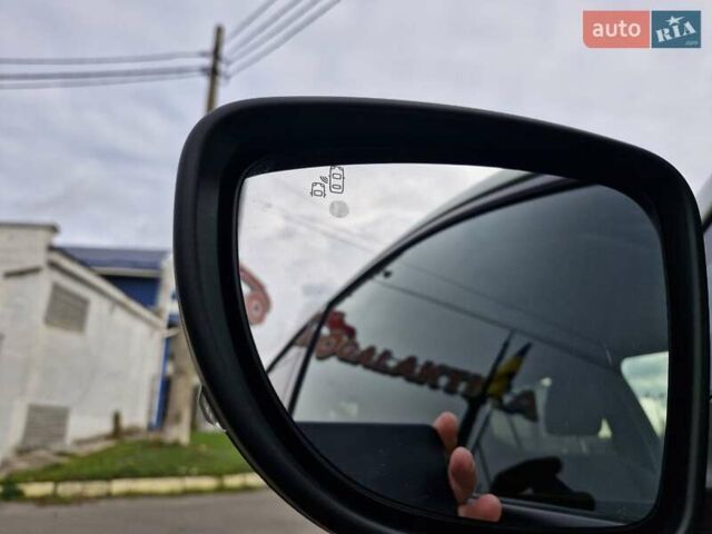 Зеленый Ниссан Лиф, объемом двигателя 0 л и пробегом 70 тыс. км за 13899 $, фото 9 на Automoto.ua