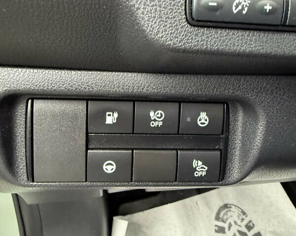 Зеленый Ниссан Лиф, объемом двигателя 0 л и пробегом 83 тыс. км за 11999 $, фото 30 на Automoto.ua