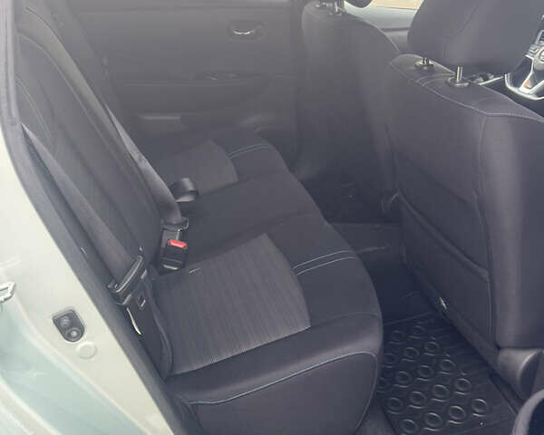 Зеленый Ниссан Лиф, объемом двигателя 0 л и пробегом 118 тыс. км за 12400 $, фото 17 на Automoto.ua