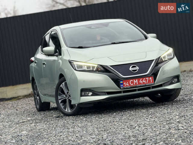 Зеленый Ниссан Лиф, объемом двигателя 0 л и пробегом 83 тыс. км за 11999 $, фото 2 на Automoto.ua