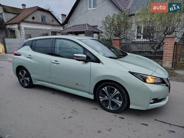 Зеленый Ниссан Лиф, объемом двигателя 0 л и пробегом 185 тыс. км за 9200 $, фото 3 на Automoto.ua