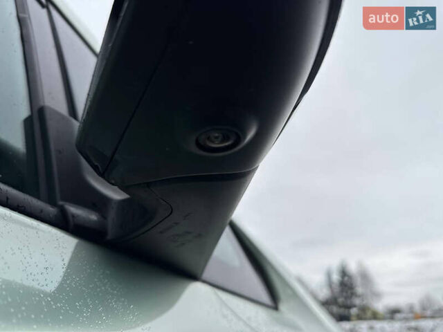 Зеленый Ниссан Лиф, объемом двигателя 0 л и пробегом 99 тыс. км за 11990 $, фото 55 на Automoto.ua