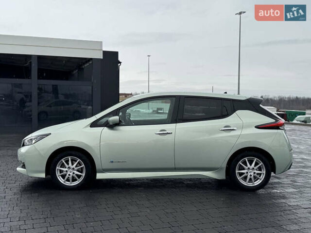 Зеленый Ниссан Лиф, объемом двигателя 0 л и пробегом 99 тыс. км за 11990 $, фото 17 на Automoto.ua