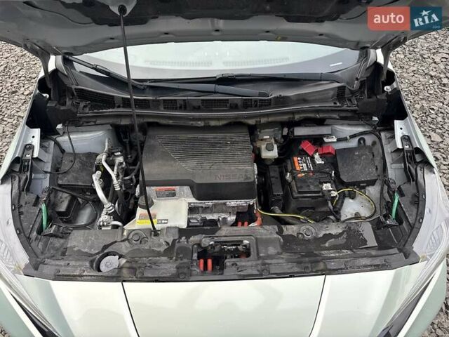 Зеленый Ниссан Лиф, объемом двигателя 0 л и пробегом 129 тыс. км за 11200 $, фото 38 на Automoto.ua