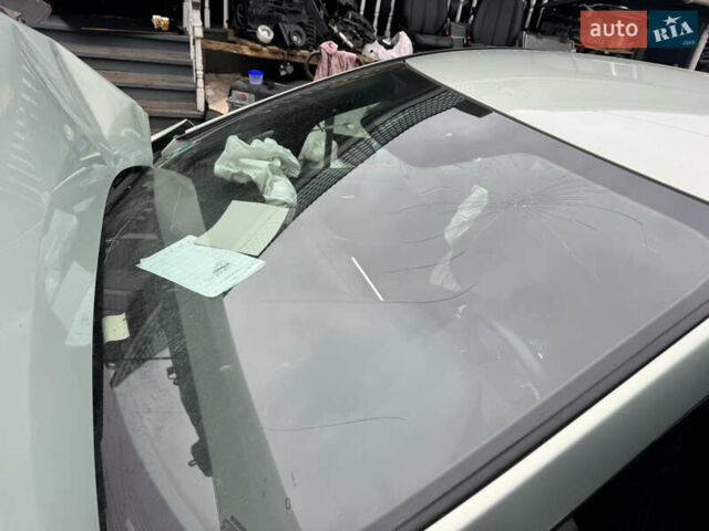 Зелений Ніссан Ліф, об'ємом двигуна 0 л та пробігом 156 тис. км за 6899 $, фото 4 на Automoto.ua