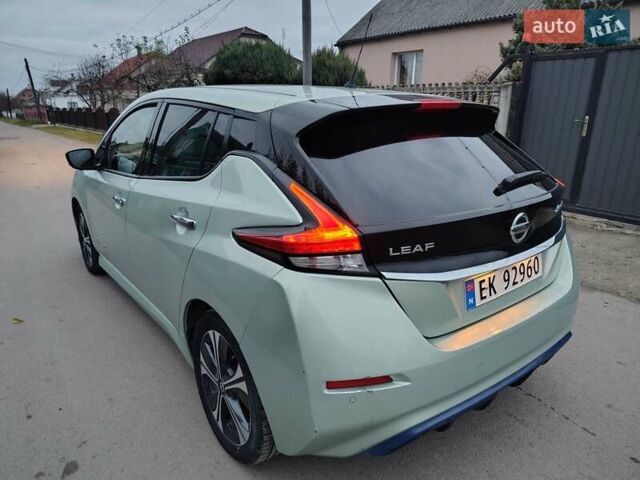 Зеленый Ниссан Лиф, объемом двигателя 0 л и пробегом 185 тыс. км за 9200 $, фото 7 на Automoto.ua