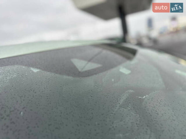 Зеленый Ниссан Лиф, объемом двигателя 0 л и пробегом 99 тыс. км за 11990 $, фото 10 на Automoto.ua