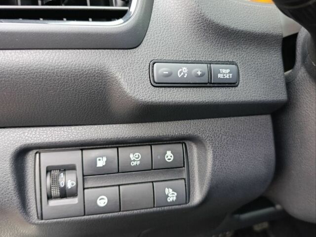 Зеленый Ниссан Лиф, объемом двигателя 0 л и пробегом 115 тыс. км за 13000 $, фото 11 на Automoto.ua