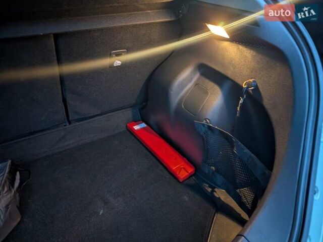 Зеленый Ниссан Лиф, объемом двигателя 0 л и пробегом 81 тыс. км за 11250 $, фото 53 на Automoto.ua