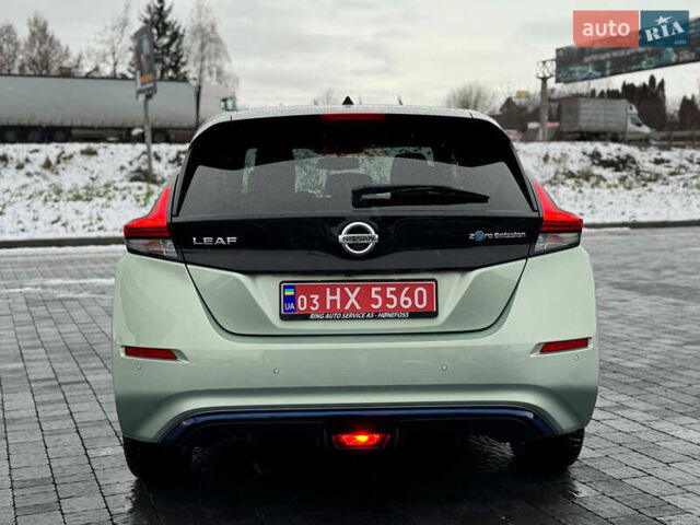 Зеленый Ниссан Лиф, объемом двигателя 0 л и пробегом 99 тыс. км за 11990 $, фото 50 на Automoto.ua