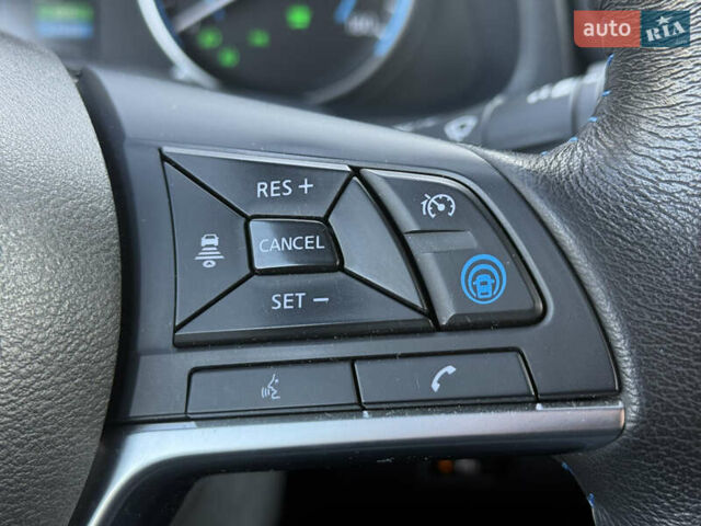 Зеленый Ниссан Лиф, объемом двигателя 0 л и пробегом 75 тыс. км за 13900 $, фото 18 на Automoto.ua