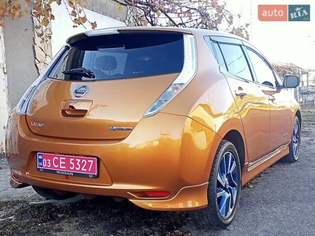 Оранжевый Ниссан Лиф, объемом двигателя 0 л и пробегом 90 тыс. км за 8500 $, фото 30 на Automoto.ua