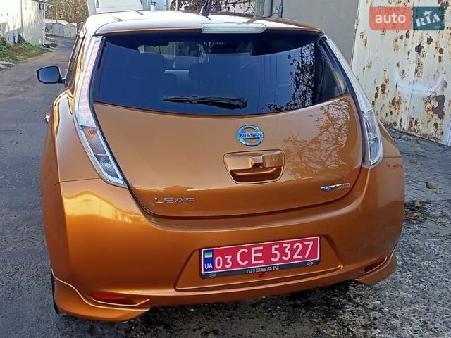 Оранжевый Ниссан Лиф, объемом двигателя 0 л и пробегом 90 тыс. км за 8500 $, фото 26 на Automoto.ua