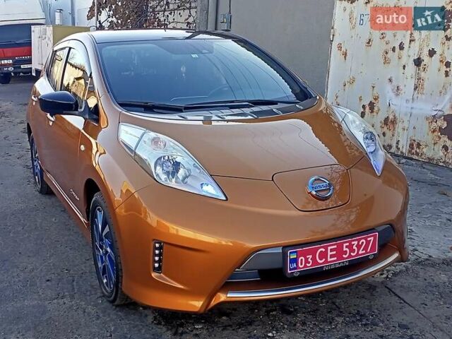 Оранжевый Ниссан Лиф, объемом двигателя 0 л и пробегом 90 тыс. км за 8500 $, фото 42 на Automoto.ua