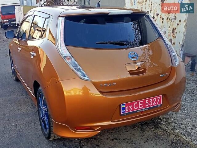 Оранжевый Ниссан Лиф, объемом двигателя 0 л и пробегом 90 тыс. км за 8500 $, фото 25 на Automoto.ua