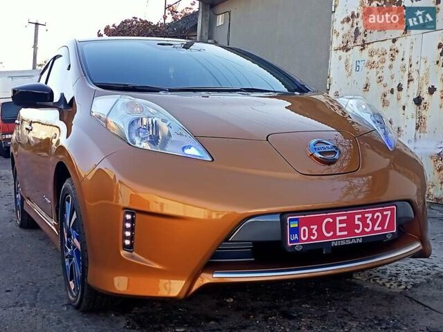 Оранжевый Ниссан Лиф, объемом двигателя 0 л и пробегом 90 тыс. км за 8500 $, фото 43 на Automoto.ua