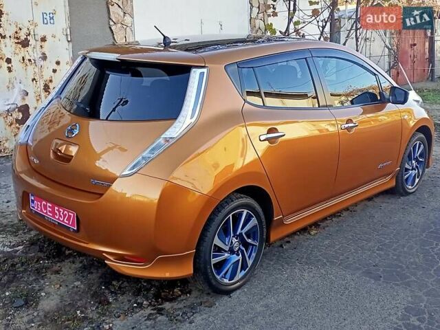 Оранжевый Ниссан Лиф, объемом двигателя 0 л и пробегом 90 тыс. км за 8500 $, фото 32 на Automoto.ua