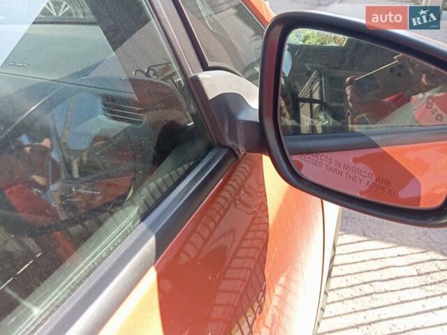 Помаранчевий Ніссан Ліф, об'ємом двигуна 0 л та пробігом 110 тис. км за 15990 $, фото 32 на Automoto.ua
