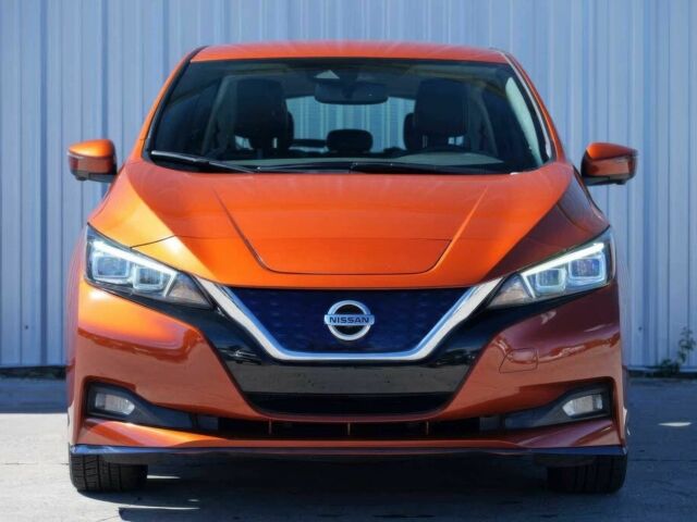 Оранжевый Ниссан Лиф, объемом двигателя 0 л и пробегом 29 тыс. км за 5100 $, фото 1 на Automoto.ua