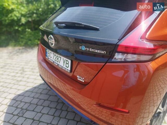 Оранжевый Ниссан Лиф, объемом двигателя 0 л и пробегом 70 тыс. км за 16775 $, фото 33 на Automoto.ua