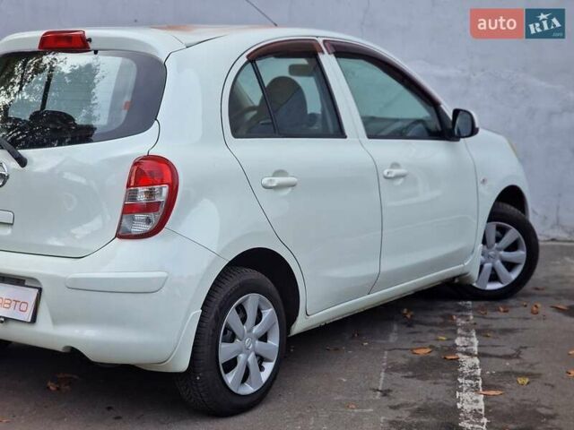 Белый Ниссан Марч, объемом двигателя 1.2 л и пробегом 81 тыс. км за 7490 $, фото 31 на Automoto.ua