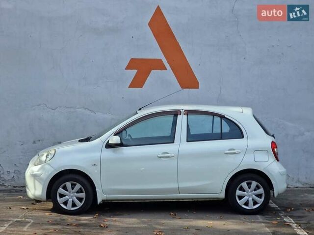 Белый Ниссан Марч, объемом двигателя 1.2 л и пробегом 81 тыс. км за 7490 $, фото 20 на Automoto.ua
