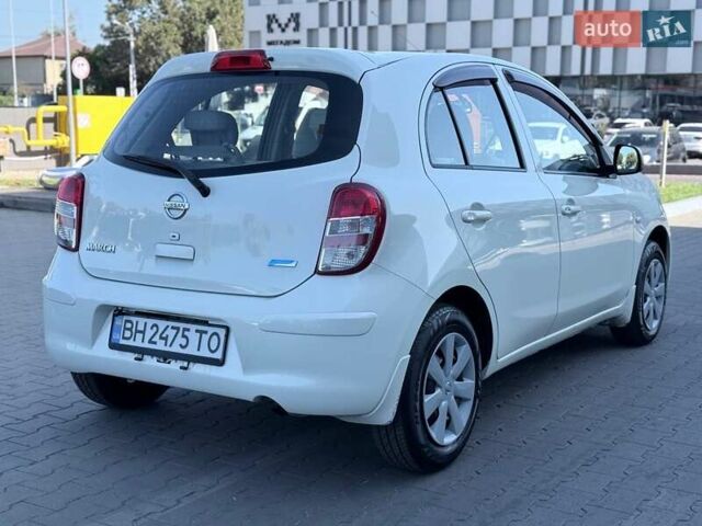 Белый Ниссан Марч, объемом двигателя 1.2 л и пробегом 87 тыс. км за 7700 $, фото 6 на Automoto.ua