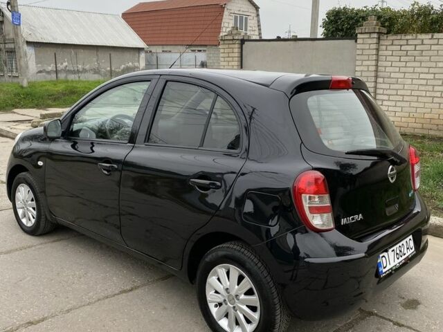 Черный Ниссан Марч, объемом двигателя 1.2 л и пробегом 130 тыс. км за 6500 $, фото 3 на Automoto.ua