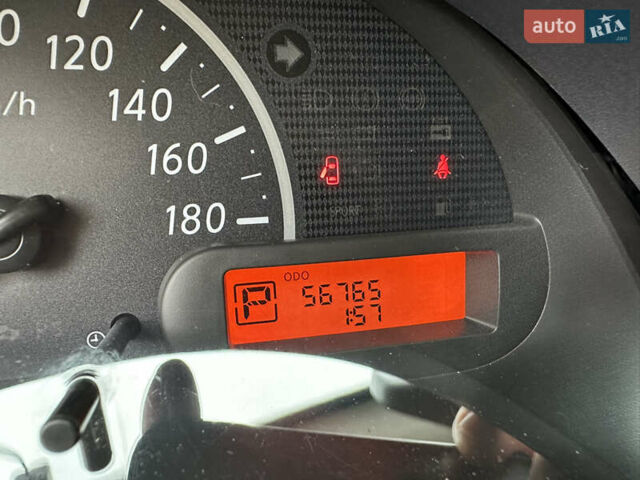 Красный Ниссан Марч, объемом двигателя 1.2 л и пробегом 56 тыс. км за 6800 $, фото 30 на Automoto.ua